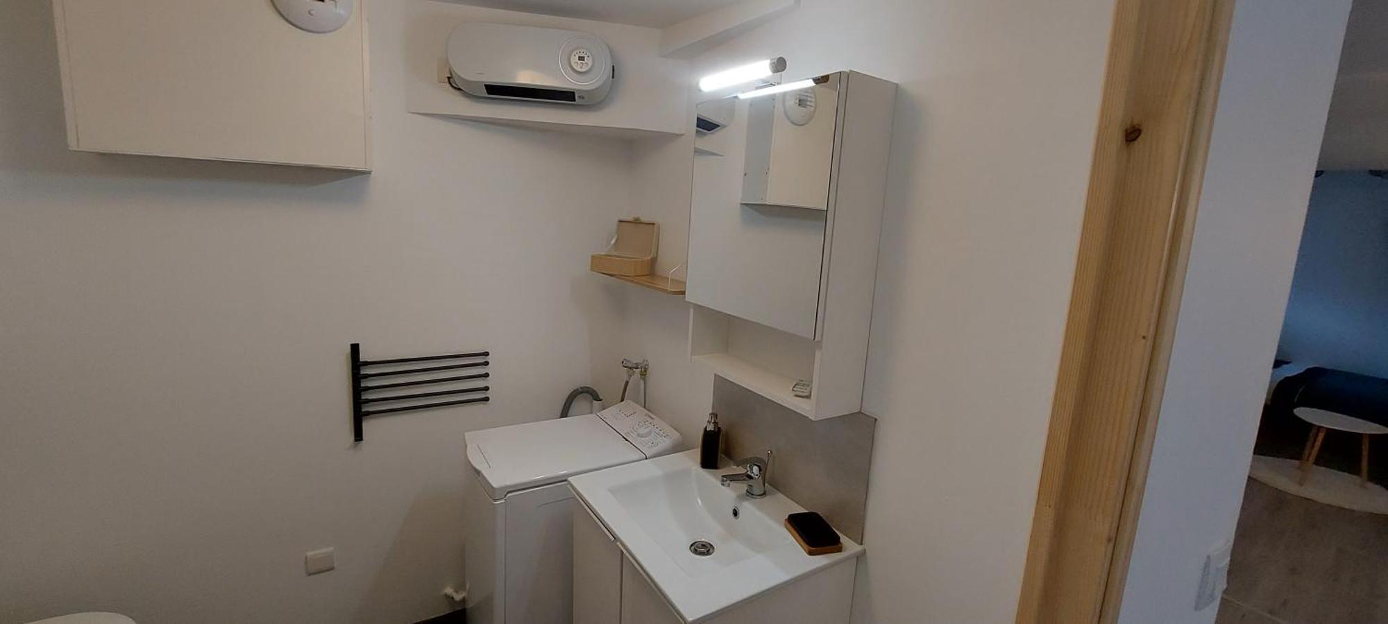 Chez Mathilde, Studio Sur Laval ラヴァル エクステリア 写真