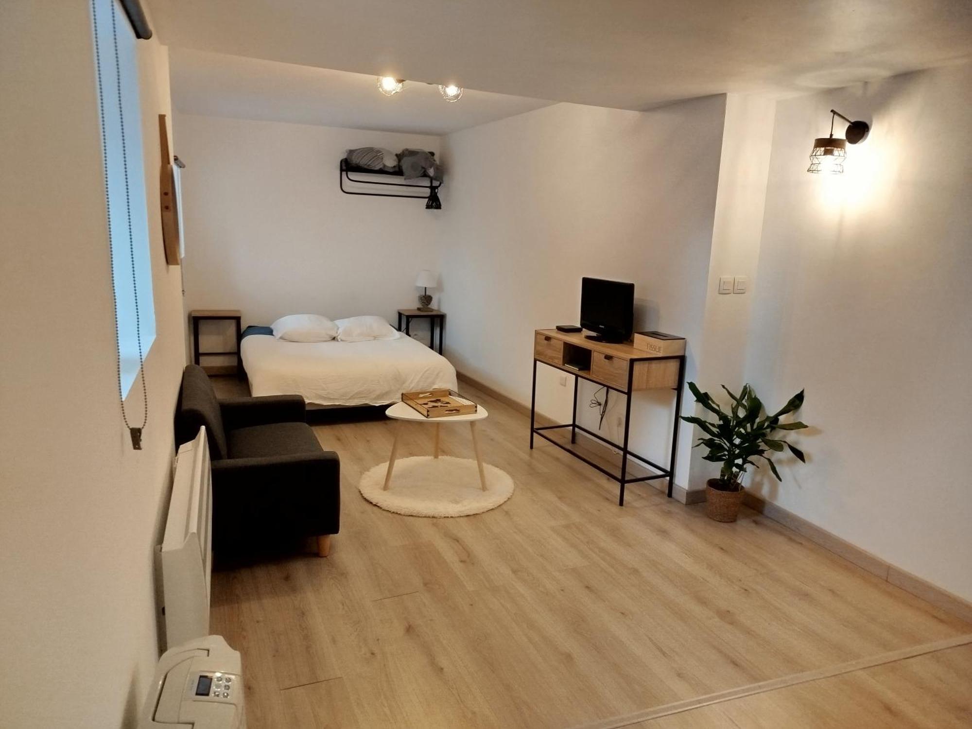 Chez Mathilde, Studio Sur Laval ラヴァル エクステリア 写真